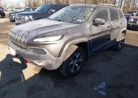 2014 Jeep Cherokee Trailhawk z USA, uszkodzony, nr VIN 1C4PJMBB9EW156415